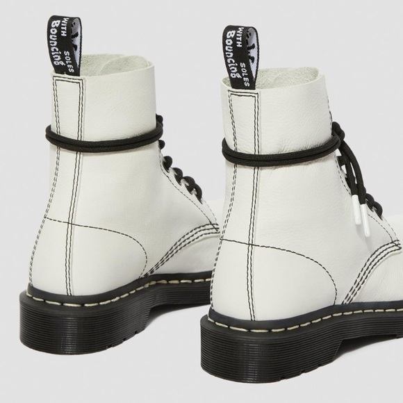 NEW DR MARTENS PASCAL VIRGINIA LEATHER BLACK WHITE 1460 BOOT SHOE AUTHENTIC - Picture 4 of 8